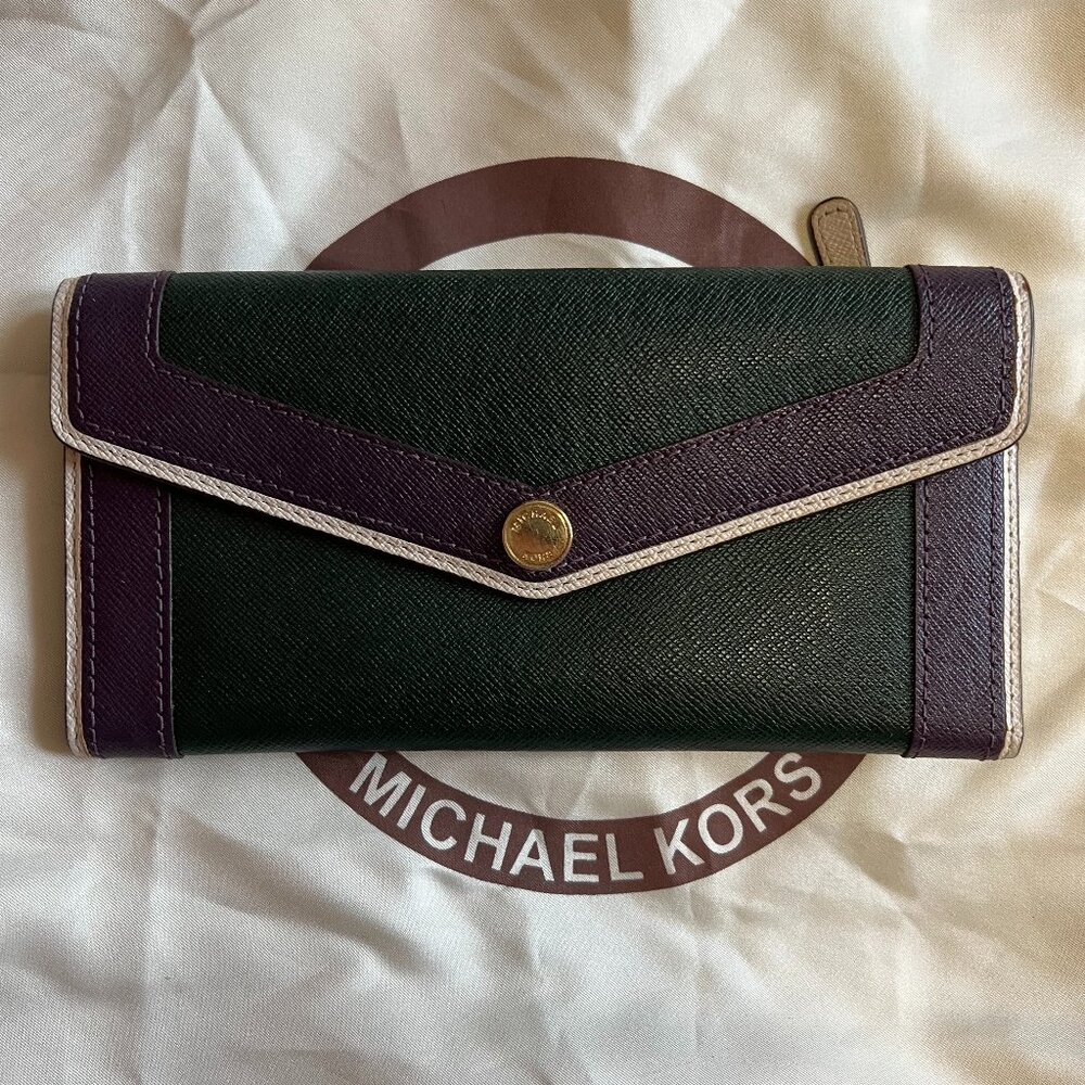 Unique rare Michael Kors Wallet